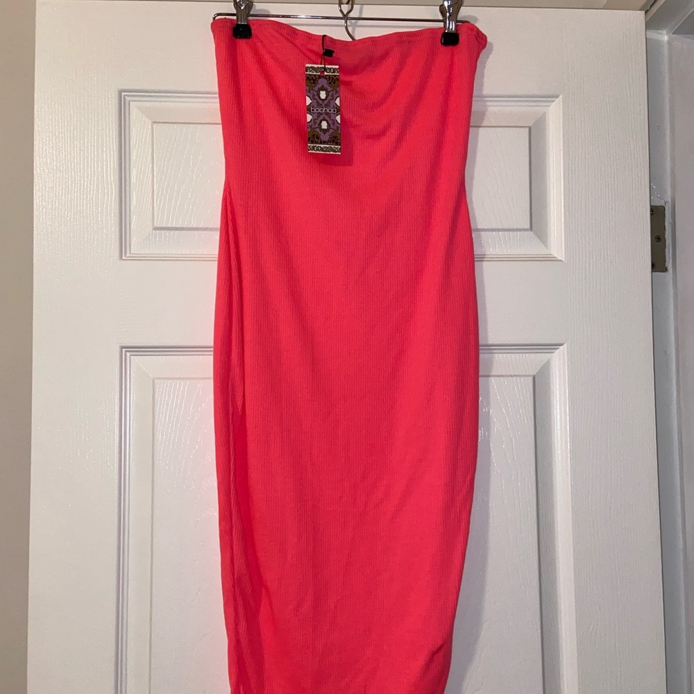 Hot pink tube too dress from Boohoo. With tags! Never worn. - Picture 1 of 1